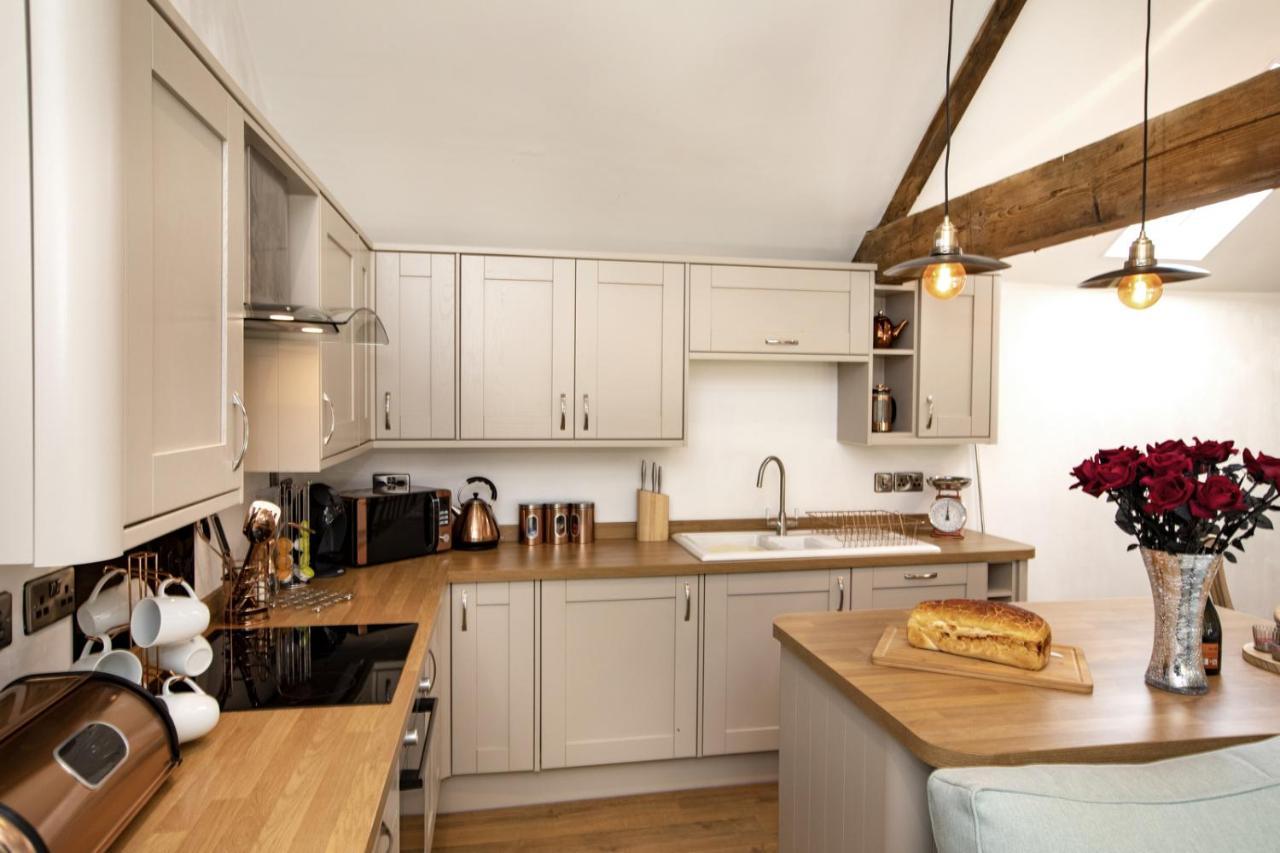 Thirley Cotes Farm Cottages Scarborough Exterior photo